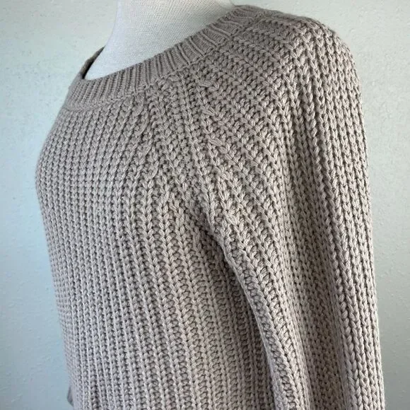 Miracle Long Sleeve Sweater Size M EUC - Picture 5 of 9